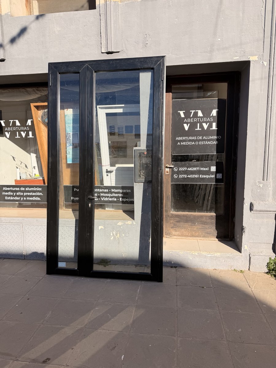 Puerta de aluminio a medida